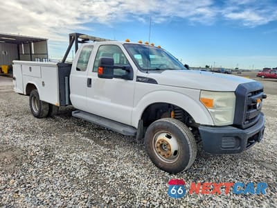 Czwarte zdjęcie samochodu z boku: 2011 FORD F350 SUPER DUTY VIN:1FD8X3H64BEB00662 - miniatura