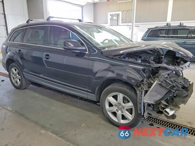 Czwarte zdjęcie samochodu z boku: 2012 AUDI Q7 PREMIUM VIN:WA1CGAFE5CD010046 - miniatura