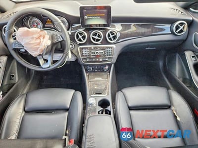 Zdjęcie 8 z 12 samochodu: 2016 MERCEDES-BENZ CLA 250 VIN:WDDSJ4EBXGN336216 - miniatura
