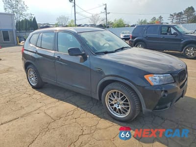 Czwarte zdjęcie samochodu z boku: 2014 BMW X3 XDRIVE28I VIN:5UXWX9C50E0D29761 - miniatura