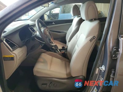 Zdjęcie 7 z 13 samochodu: 2017 HYUNDAI TUCSON SE VIN:KM8J3CA44HU428846 - miniatura