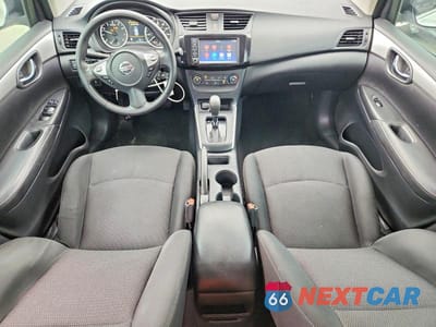 Zdjęcie 8 z 12 samochodu: 2019 NISSAN SENTRA S VIN:3N1AB7AP9KY212393 - miniatura
