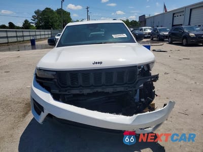 Piąte zdjęcie samochodu w środku: 2024 JEEP GRAND CHEROKEE LAREDO VIN:1C4RJHAG8RC136516 - miniatura