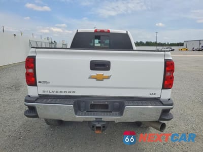Zdjęcie 6 z 12 samochodu: 2015 CHEVROLET SILVERADO K2500 HEAVY DUTY LTZ VIN:1GC1KWE87FF159944 - miniatura