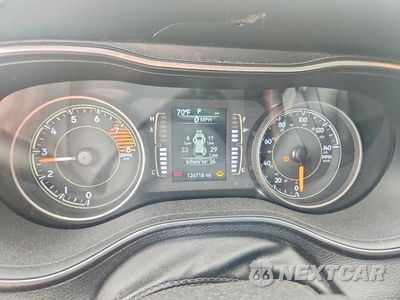 Zdjęcie 9 z 13 samochodu: 2019 JEEP CHEROKEE LATITUDE VIN:1C4PJMCX4KD112193 - miniatura