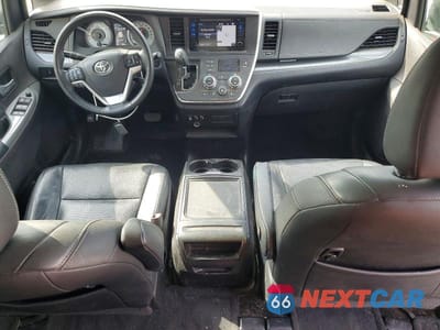 Zdjęcie 8 z 13 samochodu: 2015 TOYOTA SIENNA SPORT VIN:5TDXK3DC0FS558189 - miniatura