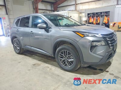 Czwarte zdjęcie samochodu z boku: 2026 NISSAN ROGUE SV VIN:5N1BT3BB2TC731561 - miniatura