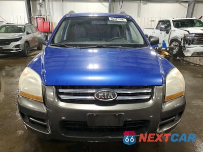 Piąte zdjęcie samochodu w środku: 2008 KIA SPORTAGE LX VIN:KNDJF724387464964 - miniatura