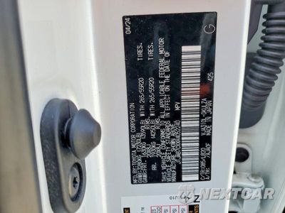Zdjęcie 12 z 12 samochodu: 2024 LEXUS LX 600 PREMIUM VIN:JTJAB7CXXR4052240 - miniatura