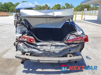 Zdjęcie 6 z 13 samochodu: 2000 ACURA 3.2TL VIN:19UUA5675YA064378 - miniatura