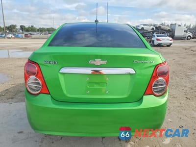Zdjęcie 6 z 12 samochodu: 2015 CHEVROLET SONIC LT VIN:1G1JC5SH5F4119653 - miniatura