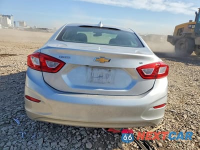 Zdjęcie 6 z 12 samochodu: 2017 CHEVROLET CRUZE LT VIN:1G1BE5SMXH7213637 - miniatura