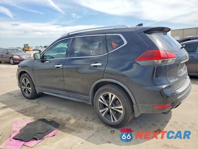 Drugie zdjęcie samochodu z przodu: 2019 NISSAN ROGUE SV VIN:JN8AT2MT4KW268940 - miniatura