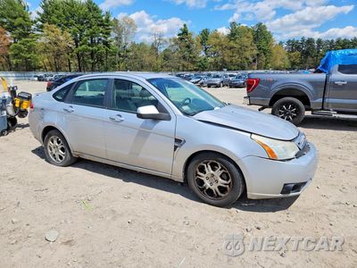 Czwarte zdjęcie samochodu z boku: 2008 FORD FOCUS SE VIN:1FAHP35N98W134573 - miniatura