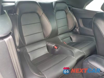 Zdjęcie 10 z 12 samochodu: 2019 FORD MUSTANG VIN:1FATP8UH9K5115554 - miniatura