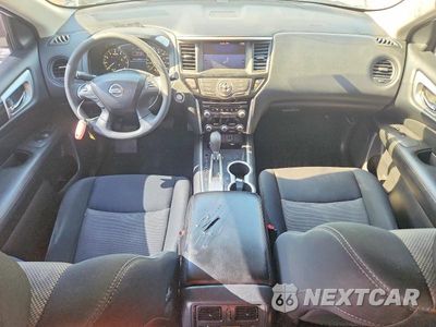Zdjęcie 8 z 13 samochodu: 2018 NISSAN PATHFINDER S VIN:5N1DR2MN1JC624684 - miniatura