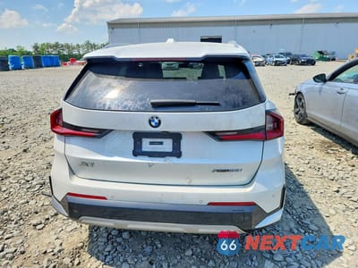 Zdjęcie 6 z 12 samochodu: 2024 BMW X1 M35I VIN:WBX73EF03R5Y86733 - miniatura