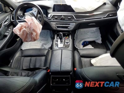 Zdjęcie 8 z 12 samochodu: 2020 BMW 740 XI VIN:WBA7T4C05LCD18322 - miniatura