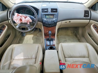 Zdjęcie 8 z 12 samochodu: 2006 HONDA ACCORD EX VIN:1HGCM56836A038791 - miniatura