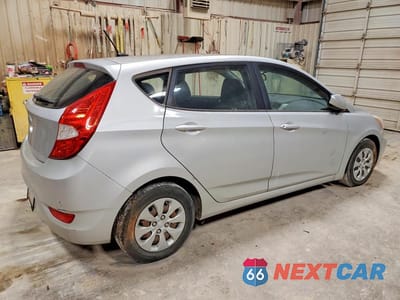 Trzecie zdjęcie samochodu z tyłu: 2015 HYUNDAI ACCENT GS VIN:KMHCT5AE8FU198528 - miniatura