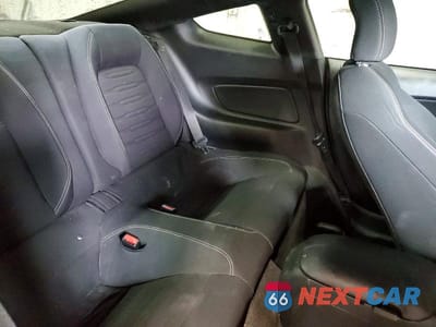 Zdjęcie 10 z 13 samochodu: 2017 FORD MUSTANG VIN:1FA6P8TH9H5265025 - miniatura