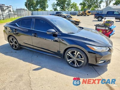 Czwarte zdjęcie samochodu z boku: 2020 NISSAN SENTRA SR VIN:3N1AB8DV5LY313416 - miniatura