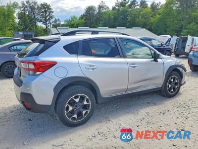 Trzecie zdjęcie samochodu z tyłu: 2019 SUBARU CROSSTREK VIN:JF2GTAACXKH226945 - miniatura