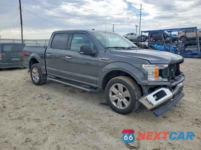Czwarte zdjęcie samochodu z boku: 2018 FORD F150 SUPERCREW VIN:1FTEW1EG8JFD12209 - miniatura