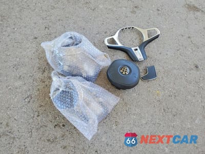 Zdjęcie 12 z 13 samochodu: 2023 BMW M240XI VIN:3MW53CM08P8C86847 - miniatura