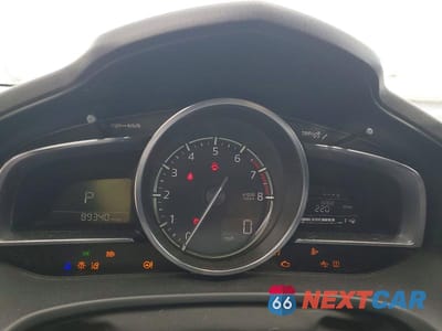 Zdjęcie 9 z 13 samochodu: 2017 MAZDA 3 GRAND TOURING VIN:JM1BN1M30H1135019 - miniatura