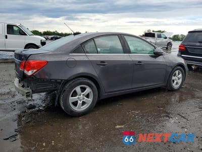 Trzecie zdjęcie samochodu z tyłu: 2015 CHEVROLET CRUZE LT VIN:1G1PC5SB2F7246848 - miniatura