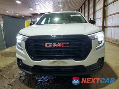 Piąte zdjęcie samochodu w środku: 2024 GMC TERRAIN SLE VIN:3GKALMEG9RL308376 - miniatura