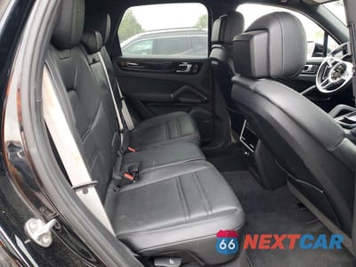 Zdjęcie 11 z 13 samochodu: 2023 PORSCHE CAYENNE BASE VIN:WP1AA2AY9PDA02283 - miniatura