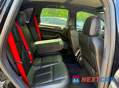 Zdjęcie 6 z 10 samochodu: 2012 PORSCHE CAYENNE S VIN:WP1AB2A23CLA45610 - miniatura