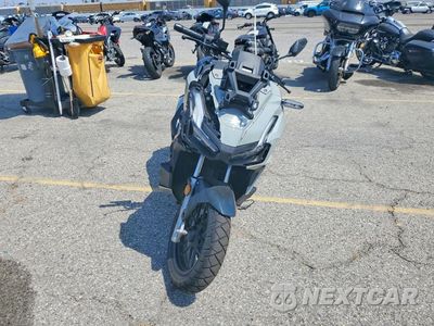 Drugie zdjęcie samochodu z przodu: 2026 HONDA ADV160 A VIN:MLHKF5452T5200912 - miniatura