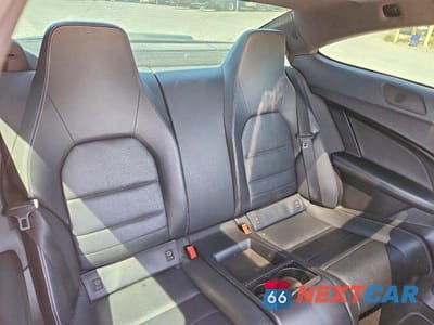 Zdjęcie 10 z 12 samochodu: 2014 MERCEDES-BENZ C 250 VIN:WDDGJ4HBXEG209078 - miniatura