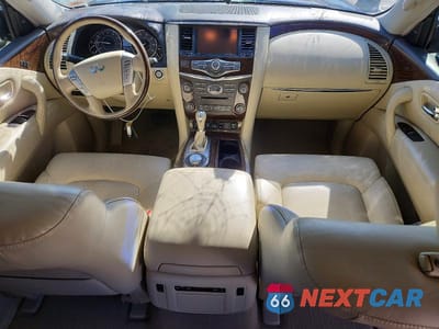 Zdjęcie 8 z 13 samochodu: 2016 INFINITI QX80 BASE VIN:JN8AZ2NC1G9401561 - miniatura