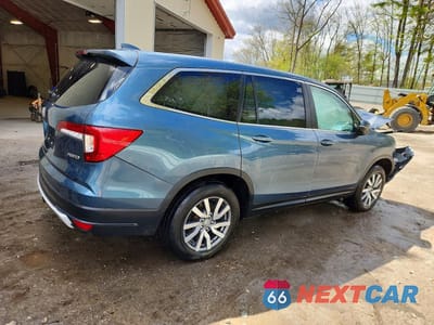 Trzecie zdjęcie samochodu z tyłu: 2022 HONDA PILOT EXL VIN:5FNYF6H55NB032021 - miniatura