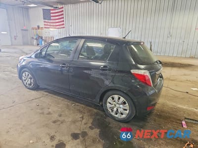 Drugie zdjęcie samochodu z przodu: 2013 TOYOTA YARIS 5-DOOR LE VIN:JTDKTUD31DD549426 - miniatura