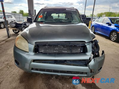 Piąte zdjęcie samochodu w środku: 2007 TOYOTA RAV4 BASE VIN:JTMZD33V976043439 - miniatura