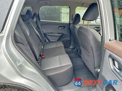 Zdjęcie 6 z 11 samochodu: 2023 NISSAN ROGUE SV VIN:5N1BT3BB3PC947361 - miniatura