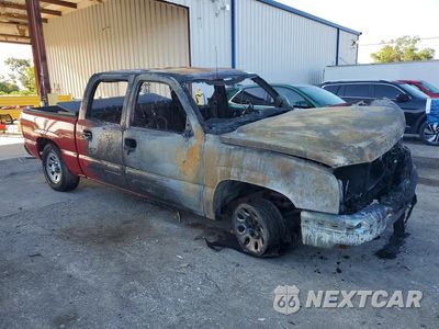 Czwarte zdjęcie samochodu z boku: 2007 CHEVROLET SILVERADO C1500 CLASSIC CREW CAB VIN:2GCEC13V971154991 - miniatura