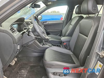 Zdjęcie 7 z 13 samochodu: 2024 VOLKSWAGEN TIGUAN SE R-LINE BLACK VIN:3VV8B7AX0RM049292 - miniatura