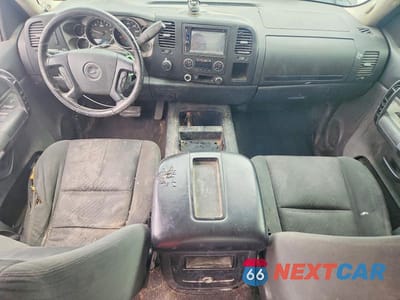 Zdjęcie 8 z 12 samochodu: 2007 CHEVROLET SILVERADO K1500 CREW CAB VIN:2GCEK13M671669215 - miniatura