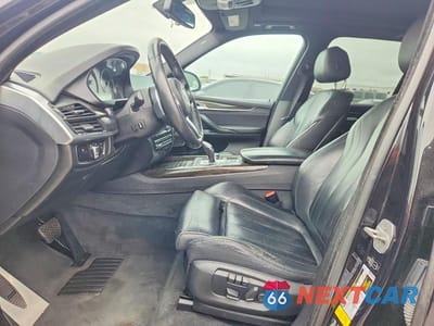 Zdjęcie 7 z 12 samochodu: 2015 BMW X5 XDRIVE35I VIN:5UXKR0C59F0K61527 - miniatura