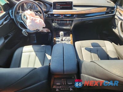 Zdjęcie 8 z 12 samochodu: 2018 BMW X5 XDRIVE35I VIN:5UXKR0C51J0X99082 - miniatura
