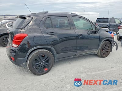 Trzecie zdjęcie samochodu z tyłu: 2020 CHEVROLET TRAX 1LT VIN:3GNCJLSB5LL234451 - miniatura