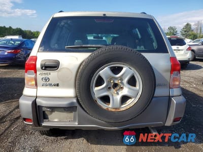 Zdjęcie 6 z 12 samochodu: 2003 TOYOTA RAV4 BASE VIN:JTEHH20V336075839 - miniatura