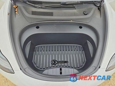 Zdjęcie 11 z 13 samochodu: 2023 TESLA MODEL 3 VIN:5YJ3E1EA7PF607255 - miniatura