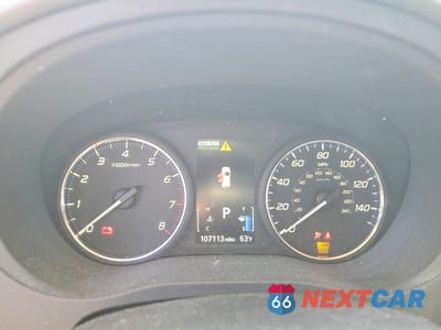 Zdjęcie 9 z 12 samochodu: 2017 MITSUBISHI OUTLANDER GT VIN:JA4JZ4AX3HZ070641 - miniatura